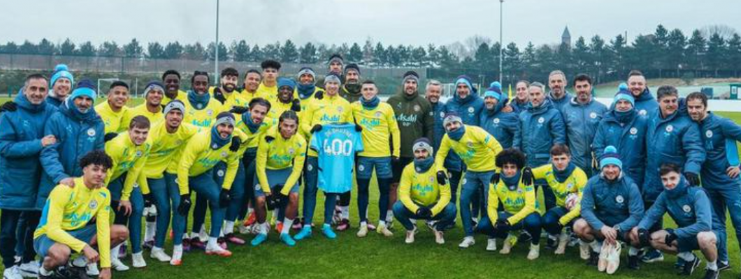 Het bereiken van de mijlpaal van 400 wedstrijden in de carrière van Manchester City