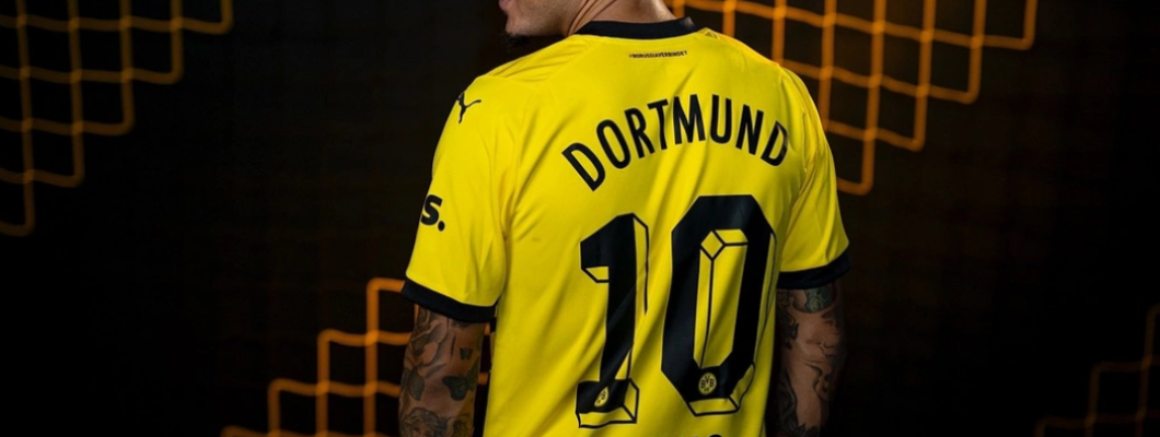 Een grote explosie inluidend