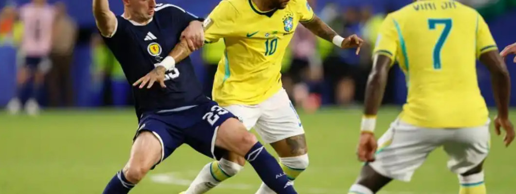 34-jarige superster Neymar keert terug na blessure 34-jarige superster Neymar keert terug na blessure