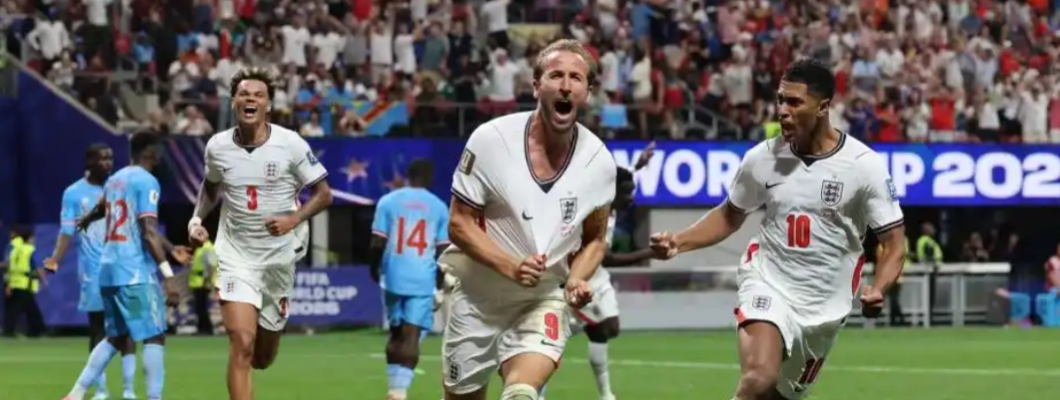 Engeland bereikt achtste finales na achterstand Engeland bereikt achtste finales na achterstand
