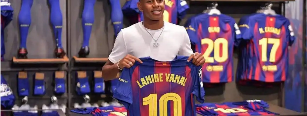 Yamal heeft zijn contract bij Barcelona verlengd