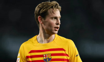 Manchester United richt zich op transfers van De Jong