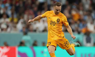 Nederlandse middenvelder komt voor een hoge prijs