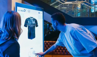 Manchester City nodigt fans uit om voetbalshirt te ontwerpen