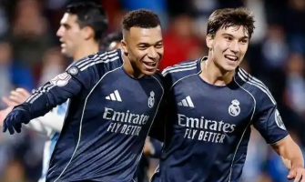 Real Madrid wint met 3-2 en plaatst zich voor de achtste finales