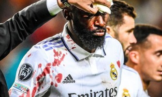 Verdedig de witte kleren met zijn leven!