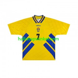 Zweden Voetbalshirt Henrik Larsson 7 Retro Heren Thuis Tenue 1994 Korte Mouw