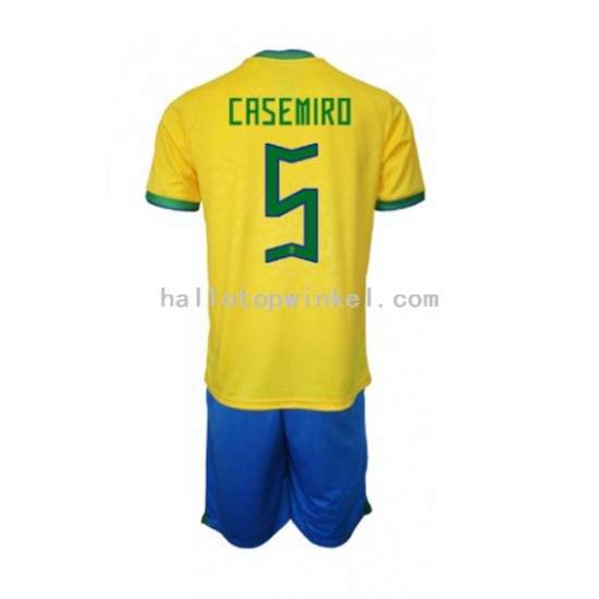 Brazilië Voetbalshirt Casemiro 5 Kleuters/Kids Thuis Tenue WK 2022 Korte Mouw